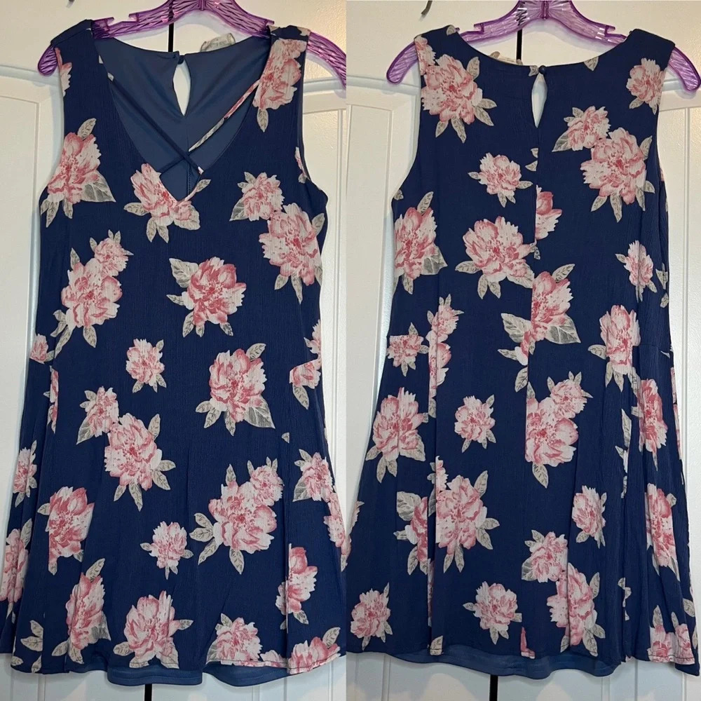 Altar'd State Dress Blue & Pink Floral Print Sleeveless Size Medium